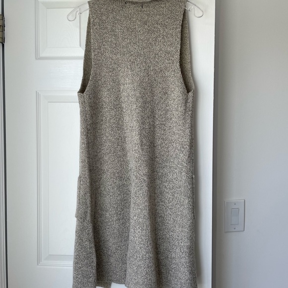 Long Vest Cardigan - Picture 4 of 4